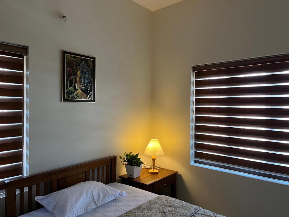 Solomon Apartments,Alappuzha Beach. Luaran gambar